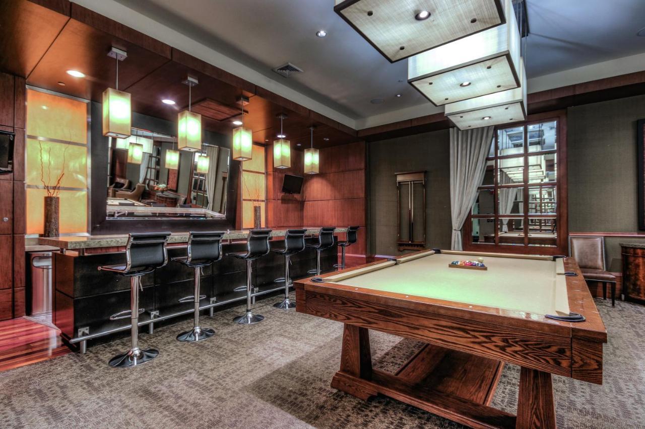Chase Penthouse At 39 West Baltimore Inner Harbor Convention Center Free Indoor Parking One And Two Bedrooms Bagian luar foto